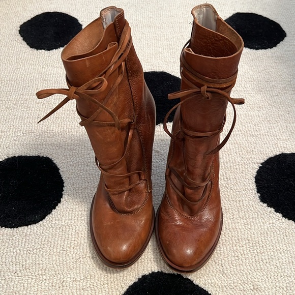 Steven by Steve Madden Brown Lace Up Boots - Picture 2 of 7